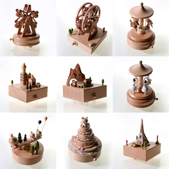 Manufacturers produce handicrafts Nordic simple wind sky city rotating music box music box solid wood handicrafts