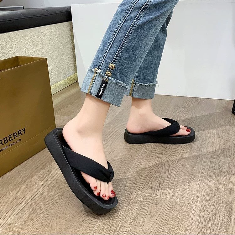 Женские шлепанцы на толстой подошве, шлепанцы для верхней одежды, лето 2023, корейские повседневные пляжные сандалии с квадратным носком для верхней одежды для женщин