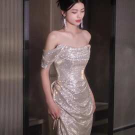 一字肩晚礼服女新款感银色气质亮片宴会主持人礼服裙显瘦