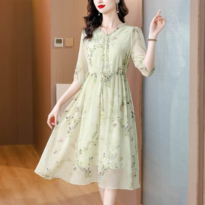 High-Quality Age-Reducing Silk Dress for Middle-Aged Women, Plus Size, Covering the Body, New Style, Goddess-Like Elegance, Mulberry Silk Dress