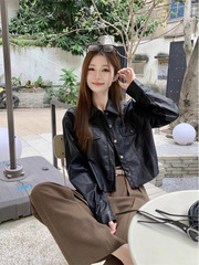 小个子黑色翻领时髦皮衣外套女秋季2025新款时尚宽松短款显瘦上衣
