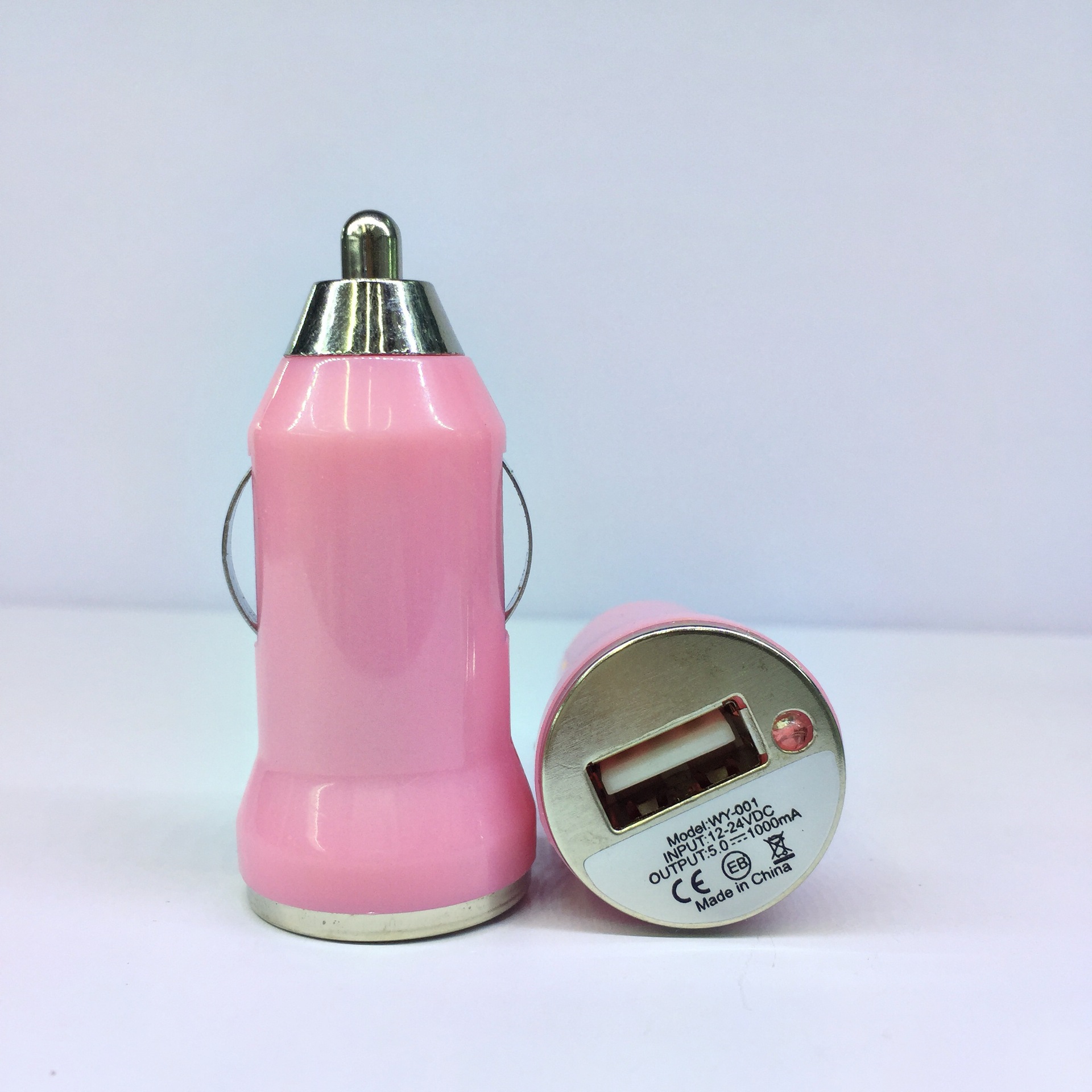 只要是接口采用Type-C都适合这种数据线,比如华为mate20系列、华为p30系列、华为nova系列、华为p40系列、小米6系列、小米8以及之后机型、红米最新机型、一加6以及一加7系列等等都可以。但注意苹果手机中很多是无法使用这种数据线的,因为它的充电口是lighting接口。