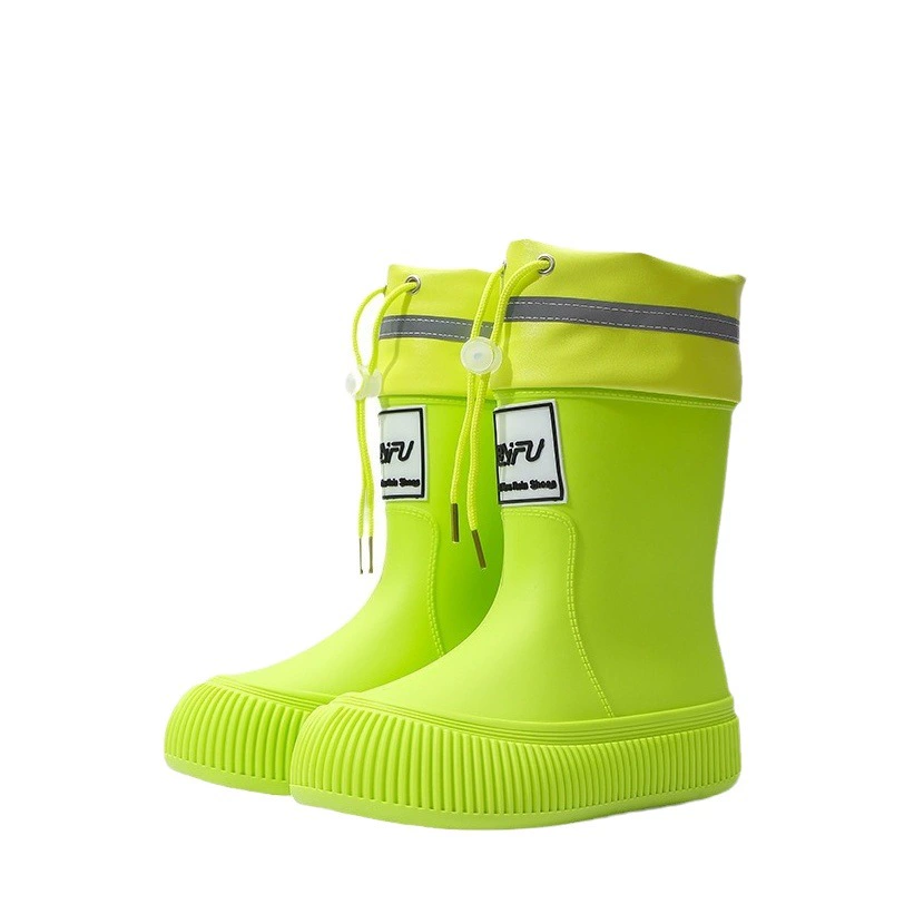 Женские дождевые сапоги женские модные водяные туфли носят нескользящие средние трубочки плюс бархатные сапоги зимние резиновые туфли женские водонепроницаемые нескользящие