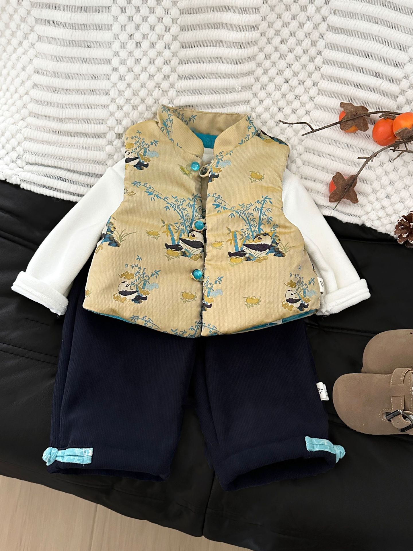 Chaleco de niños chino 2025 primavera, otoño, invierno nuevo estilo bebé niño estilo nacional retro Jacquard chaleco de hombro vestido chino