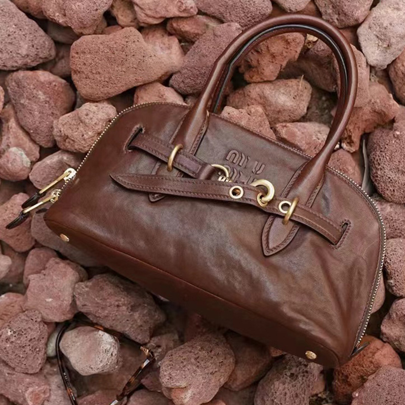 Aventure Italian Shell Bag Women's 2024 New Miu Retro Bowling Bag Genuine Leather Hand-Held Crossbody Bag