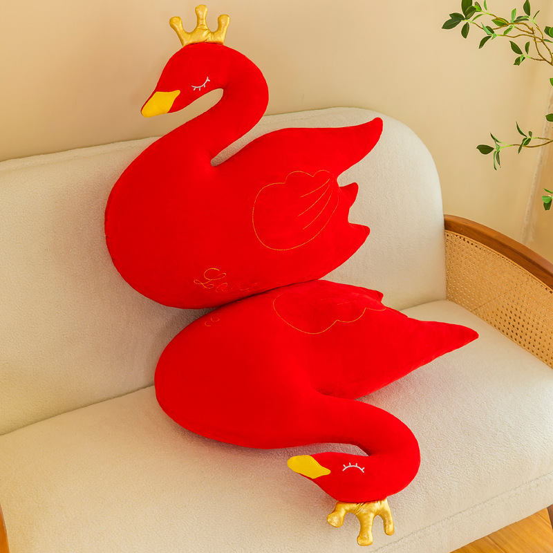 Celebrativo coroa roja gansos casados prensas de compromiso decoración diseño cisne un par de almohadas pareja muñeca muñeca