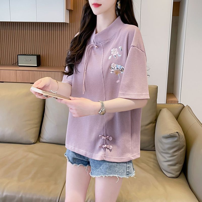 Waffle camiseta de manga corta para mujer, verano suelto, talla grande, sentido de diseño para mujer, nuevo top con hebilla de disco de estilo chino de Xiaozhong image 8