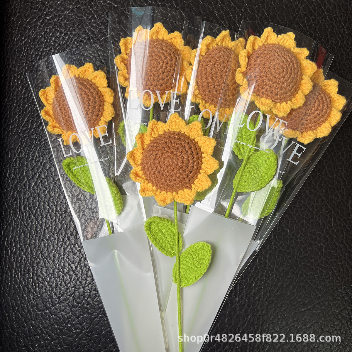 Girasol ramo de ganchillo de lana tejido a mano producto terminado sonrisa flor artificial Día del maestro examen de ingreso a la universidad regalo de graduación