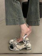 フレンチラインストーンチャンキーヒールサンダル女性用 2025 夏新スタイルミディアムヒール美しいスカート付き大きいサイズハイヒールファッションサンダル