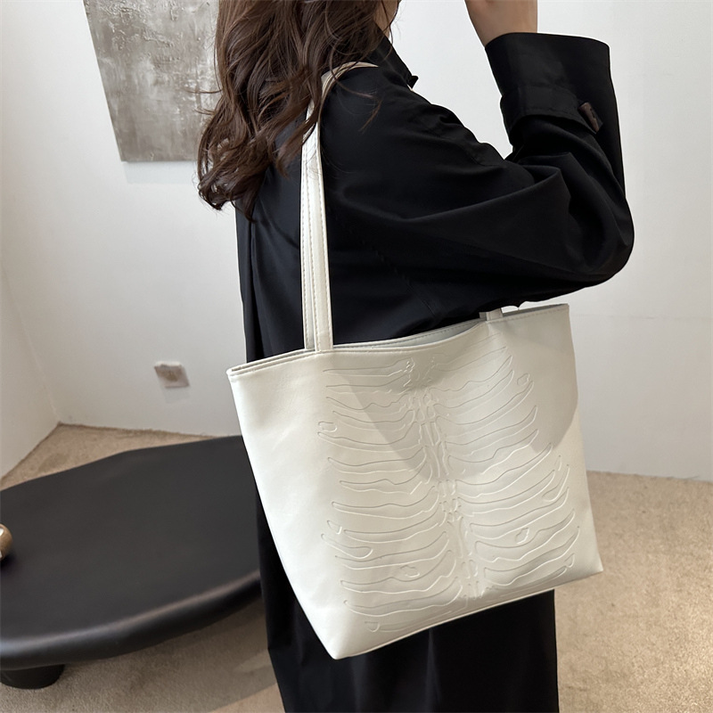 Bolso de gran capacidad retro bolso de mujer 2024 nuevo estilo coreano bolso de moda cocodrilo bolso de viaje de hombro