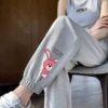 Pink rabbit foot gray pants thin model