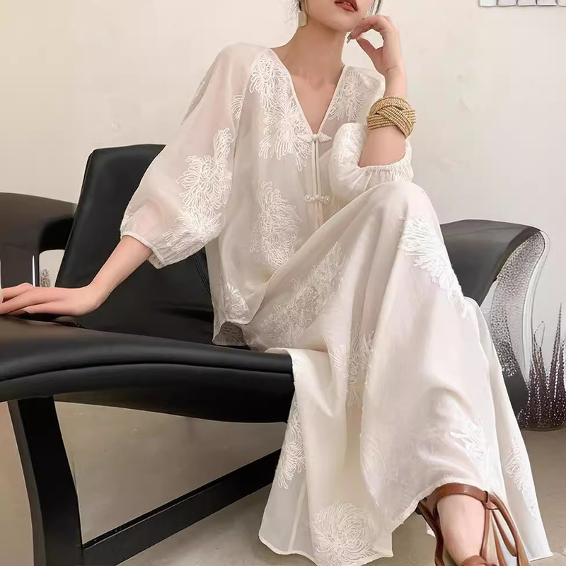 New Chinese Style Fashionable Temperament Two-Piece Suit for Women Summer New Embroidered Top Skirt Wide Leg Shorts Trendy