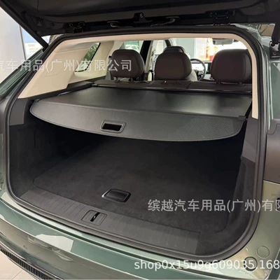 Sun visor rearview mirror specially suitable for Hongqi