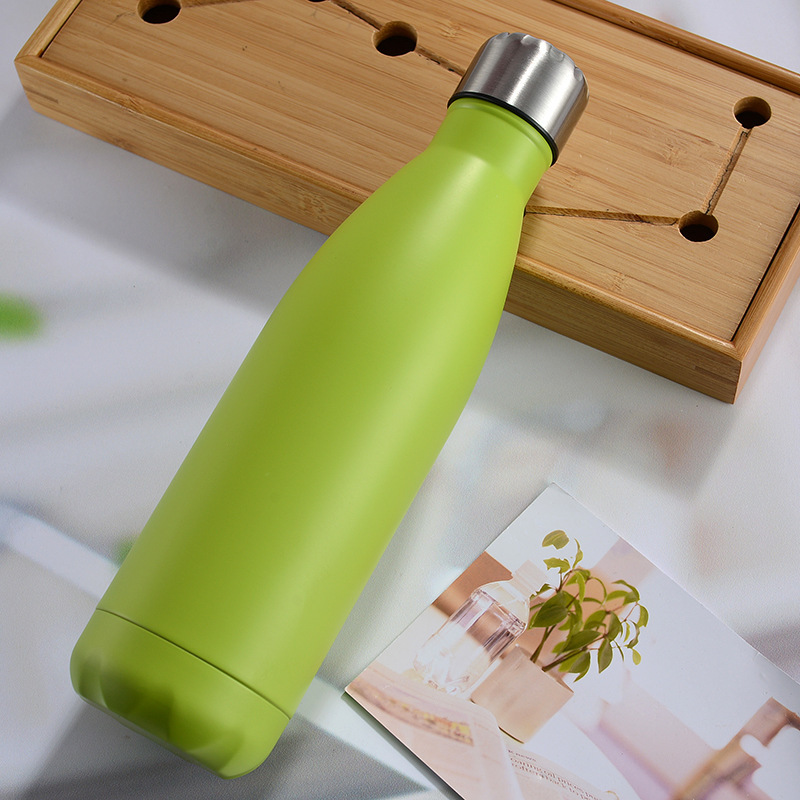 Botella de agua deportiva de acero inoxidable 304, taza térmica de doble capa al vacío estilo Coca-Cola, aislante para frío, para Amazon
