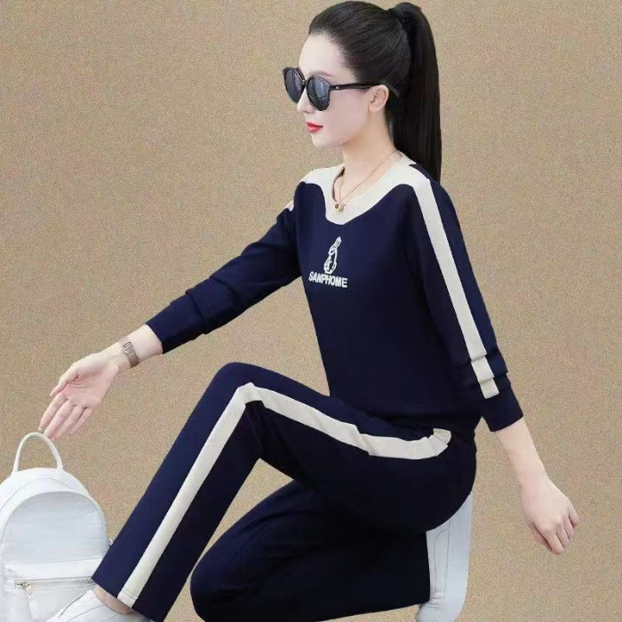 로얄 블루