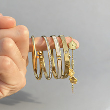 �羳���N��ˮ����ɫ�䓻������C���b�p�ݸ߼��Еr�аٴ��18k��