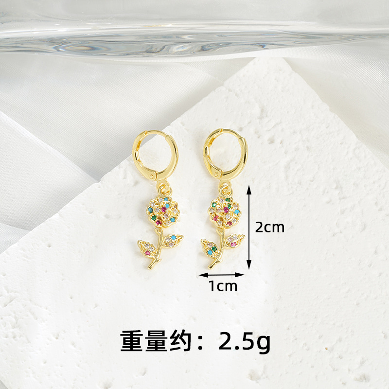 Collar de oro de arena vietnamita transfronterizo Pendientes de rosas de circonio de estilo europeo y americano