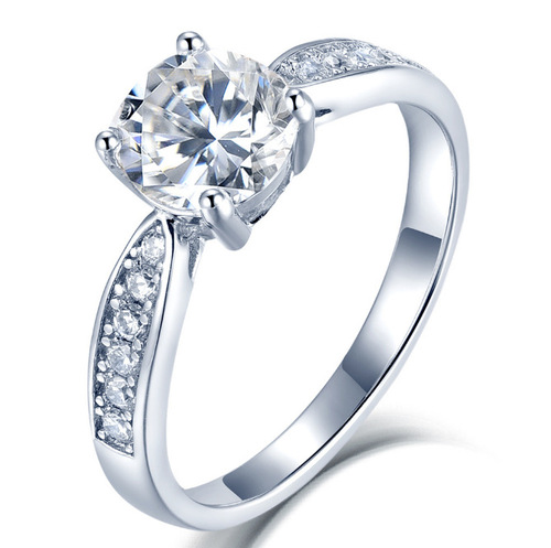 Pure Silver Four-claw Halo Diamond Engagement Ring for Women 1 Carat Moissanite Engagement Ring Set with Pure Silver Moissanite Stud Earrings