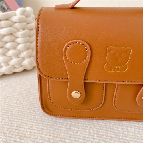Fashionable children's backpack autumn and winter new style British style retro concave shape backpack cute bear girl small school bag