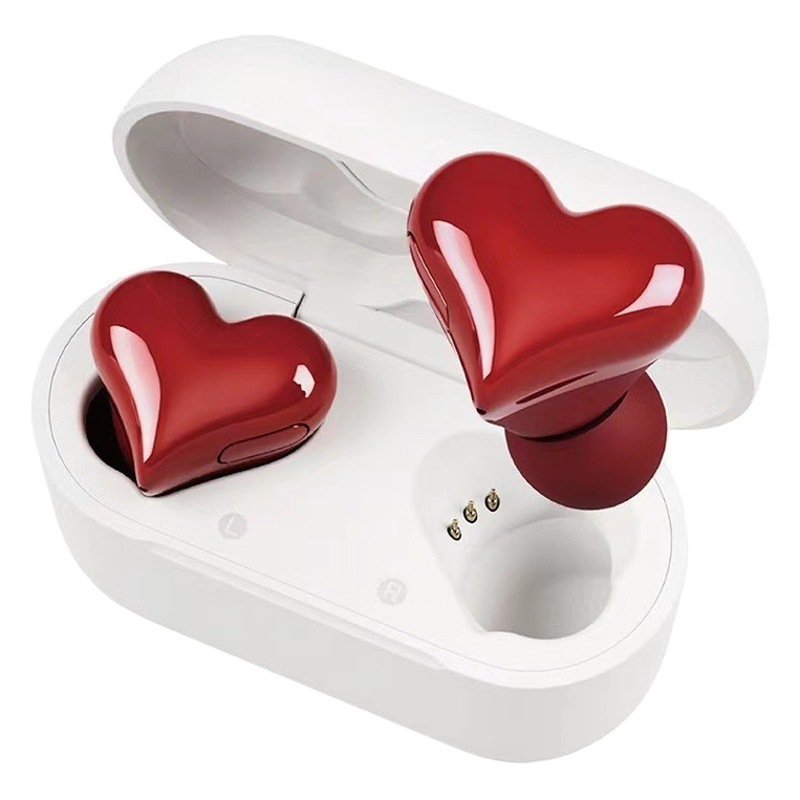 Auriculares Bluetooth en forma de corazón, estilo japonés, sonido envolvente y diseño romántico