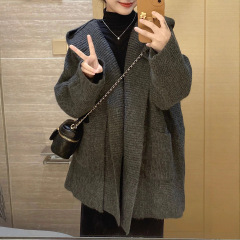连帽针织开衫女秋冬慵懒风新款韩系宽松加厚口袋大码保暖毛衣外套