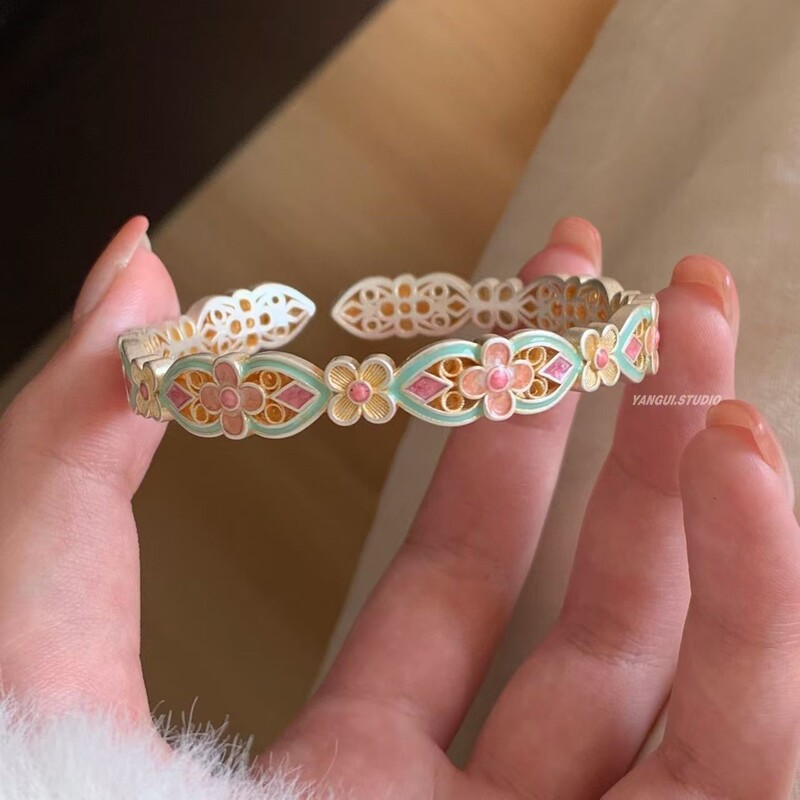 中国のレトロな絶妙なピンクの滴り釉フラワーブレスレット宮殿スタイルのニッチな甘いガーリーハート絶妙なスタッキングブレスレット|undefined