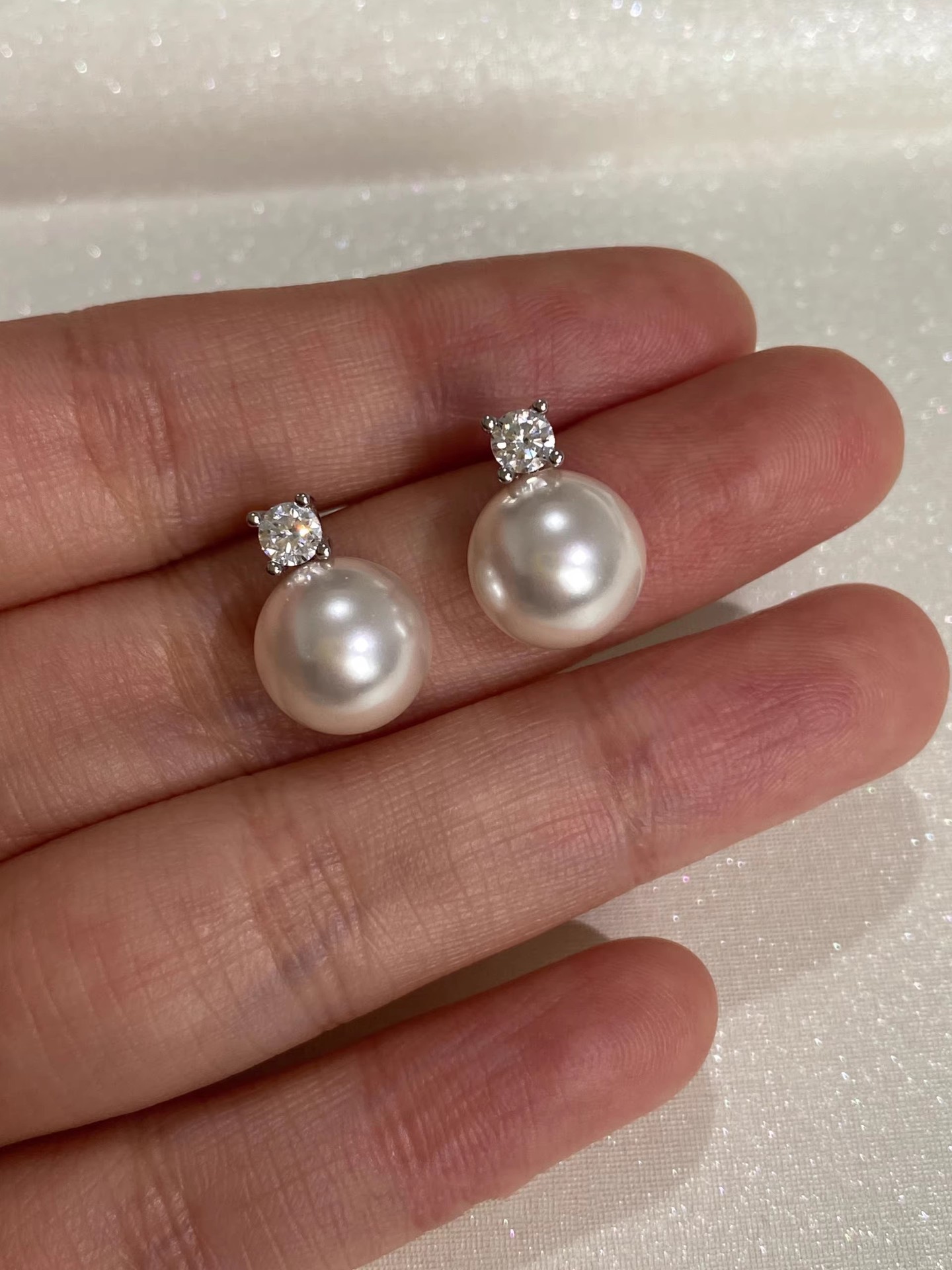 6g Weight 925 Sterling Silver Ear Needle Material Pearl Inlay Material Ear Studs Classification 1 Pair Quantity Holiday, Daily Occasion 925 Sterling Silver Material Geometric Pattern All Seasons Season Women's Gender Polished Finish Elegant, Simple Style Style 1 Pair 925 Sterling Silver Geometric Pearl Ear Studs 12