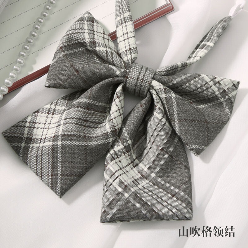 Gray JK-style bow tie, flat bow tie, collar flower, no-tie option, preppy style, flowing ribbon, tie accessory, women's tie, shirt accessory Gray JK-style bow tie, flat bow tie, collar flower, no-tie option, preppy style, flowing ribbon, tie accessory, women's tie, shirt accessory