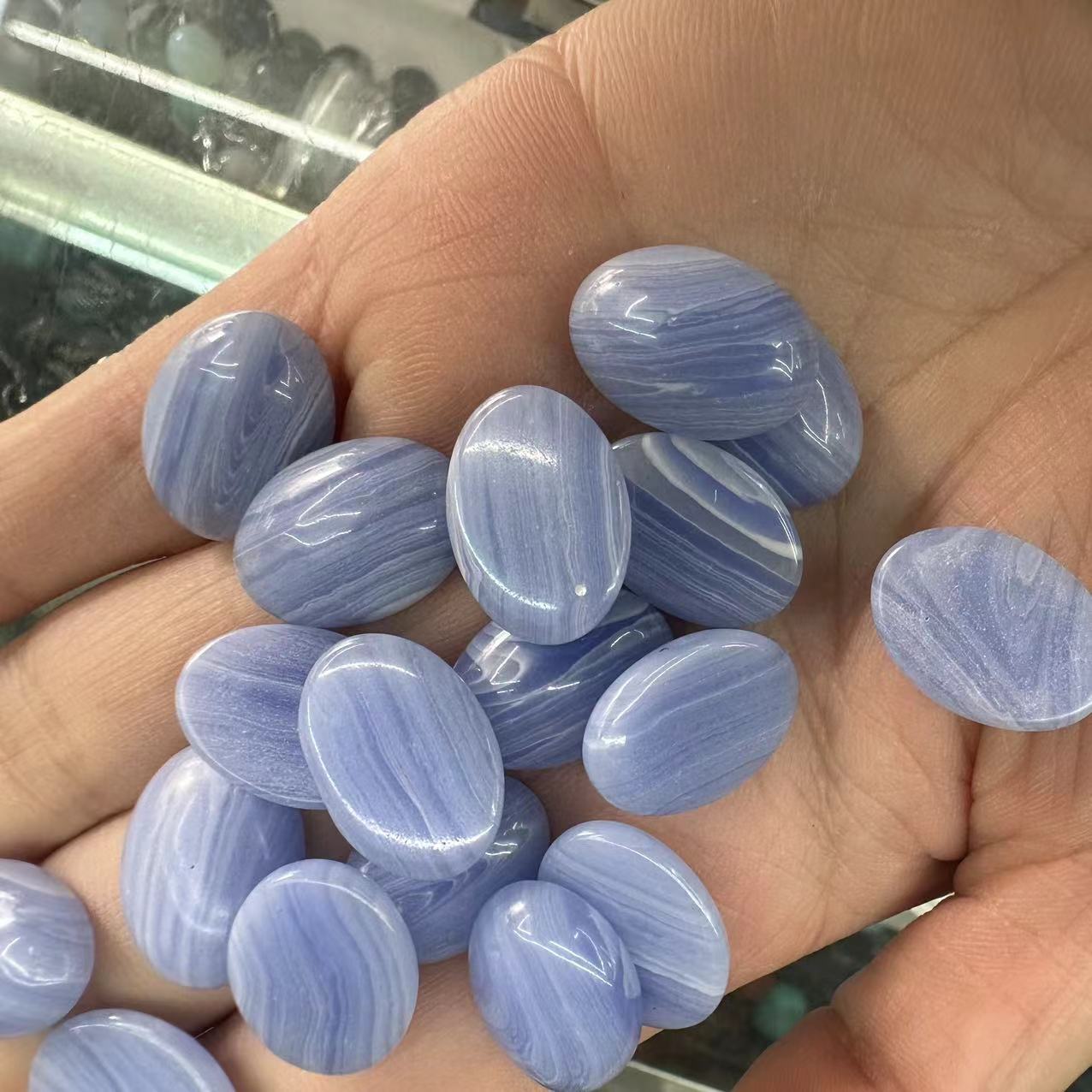 보라색 마노 소나무