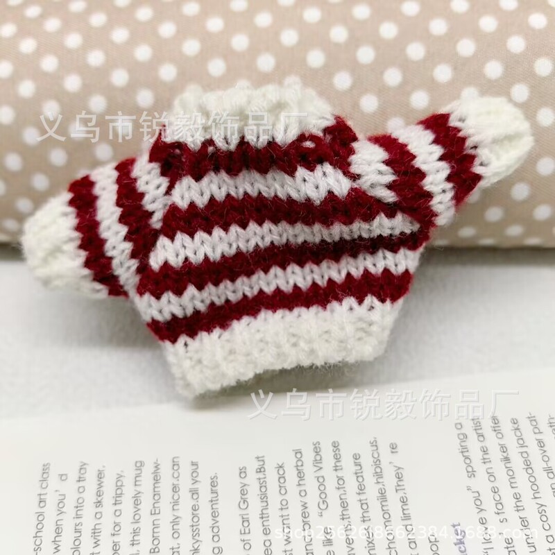 ファッションストライプのシンプルな人形の小さい服は色を合わせます。|undefined