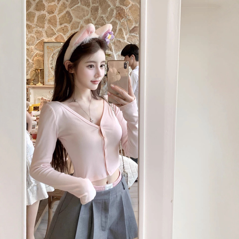 若语 8/25 M20:00新品9.5折少女系 v领坑条显瘦针织上衣|undefined