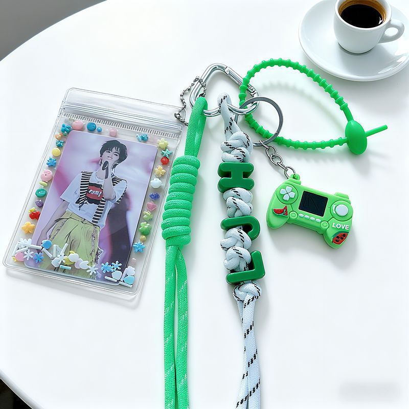 He Junlin Times Youth League TNT Rescue Bag Colgante Keychain Original Fan Colgante Mochila alrededor del concierto