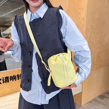 日系ins风手机包外出旅行水杯包便携斜挎包学生简约百搭小包包女