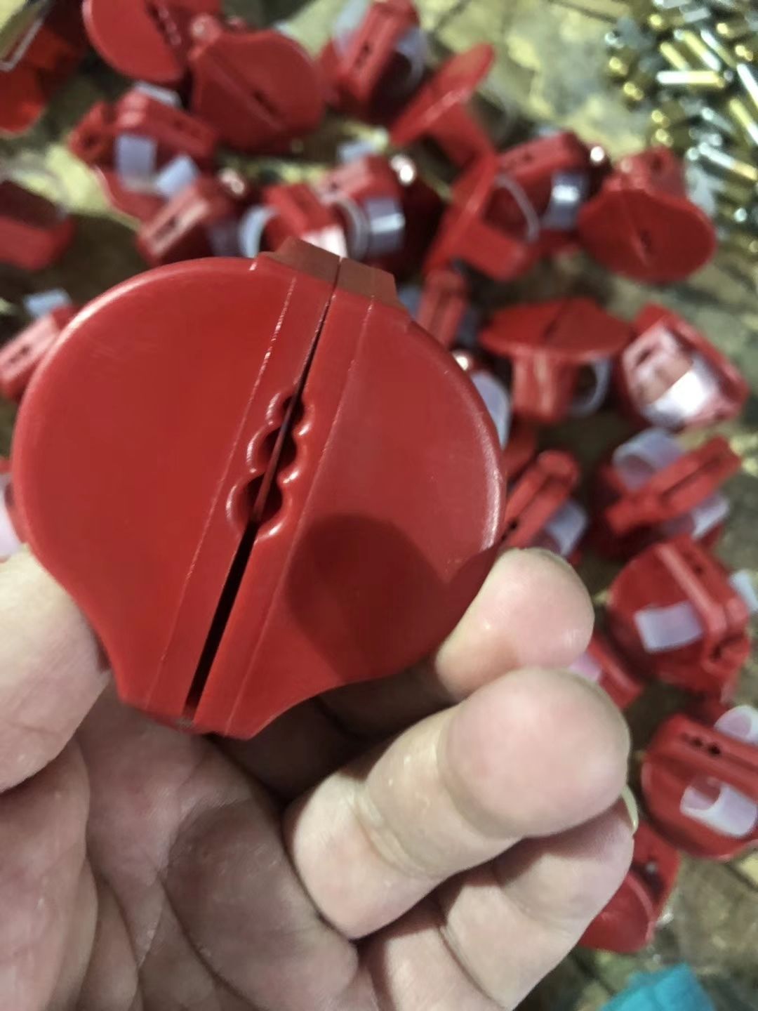 15388714906_1472702584