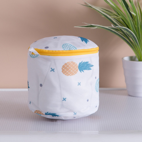 Cartoon pineapple print laundry bag machine washable special laundry bag underwear laundry bag anti-tangle laundry bag
