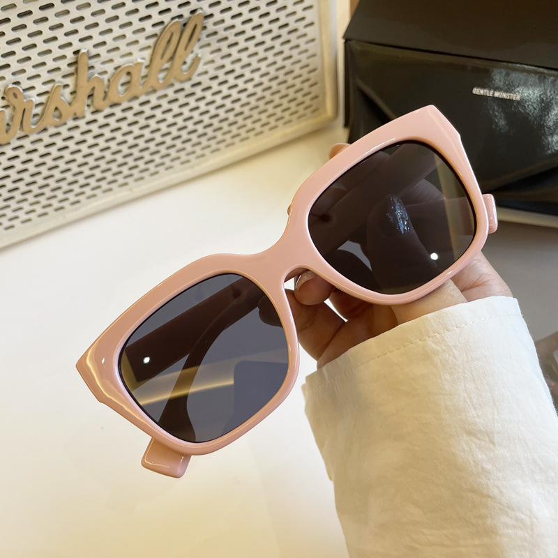 New Sunglasses Macaron Pink Sunglasses with Female Concave Shape for Photography, UV Resistant and High-end Feel, Instagram Sunglasses_voghion.com