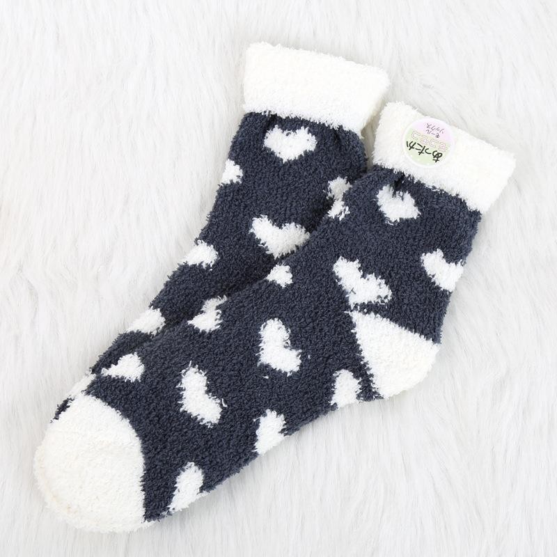 Invierno flanger calcetines de terciopelo de coral de color sólido caliente engrosada toalla Calcetines de piso de terciopelo medio al por mayor