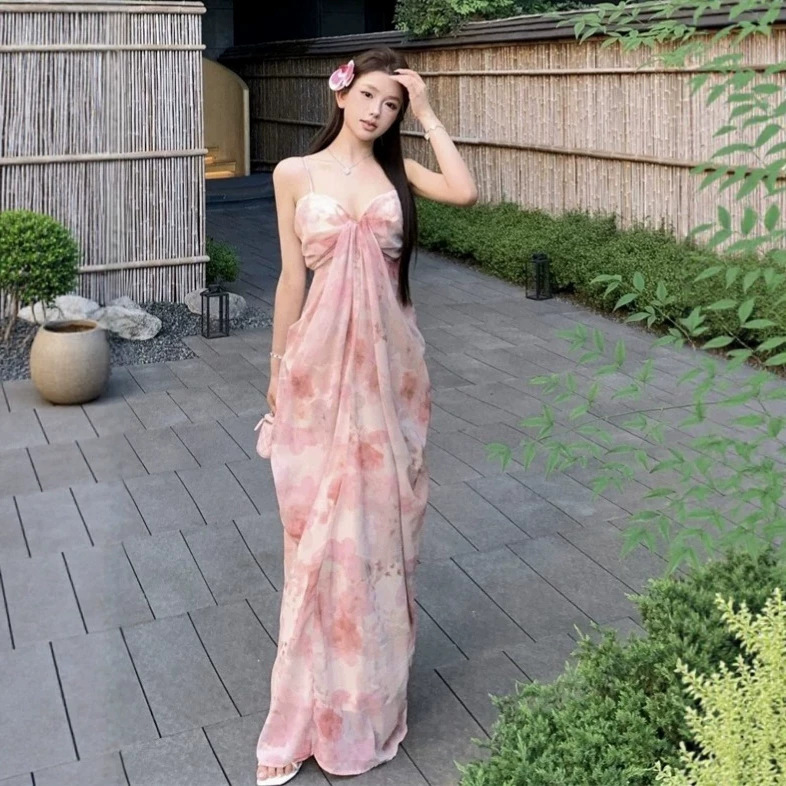 Beautifully Printed Long Dress for Taking Photos at the Beach in Thailand, Slim-Fitting, Long, Vacation-Style, Strapless, Summer Dress