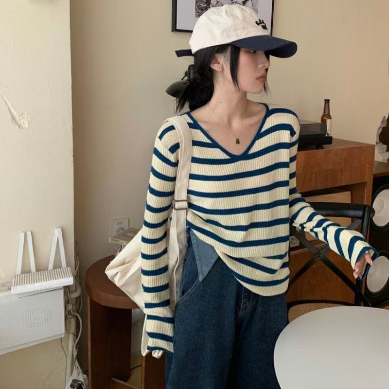 条纹针织衫女秋季新款洋气内搭打底衫设计感小众长袖宽松上衣|undefined