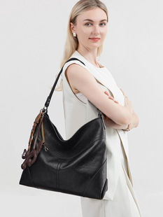 (Cross-border trading), universal capacious one-shoulder bag