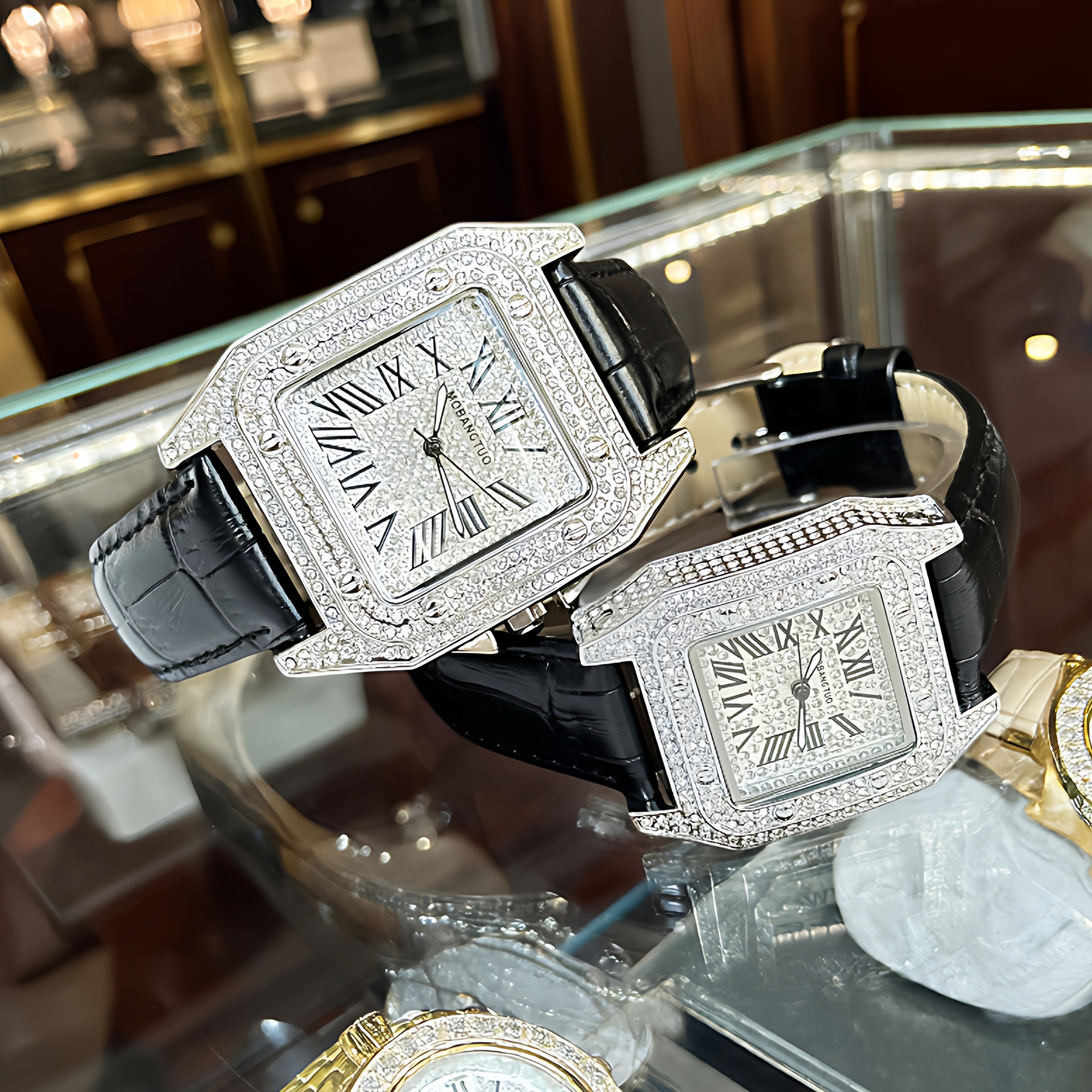 Cross-Border Popular Square Full Diamond Couple Watch Classic Light Luxury Baby's Breath Men's and Women's Quartz Santos Watch Factory