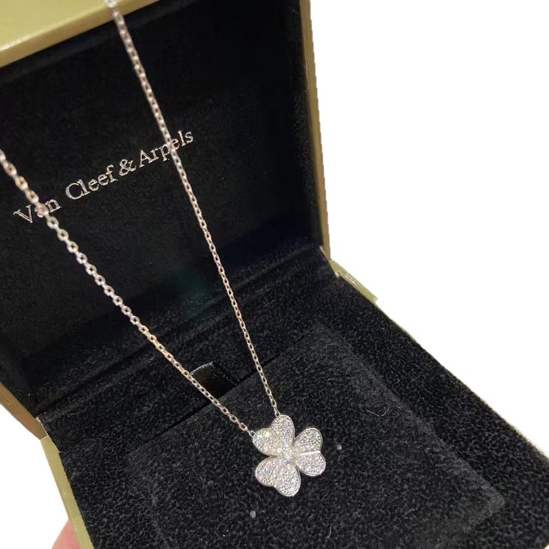 925 スターリングシルバー高バージョン Fanjia ラッキーダイヤモンドクローバーネックレス女性のクローバーペンダントメッキ 18K ゴールド工場直販|undefined