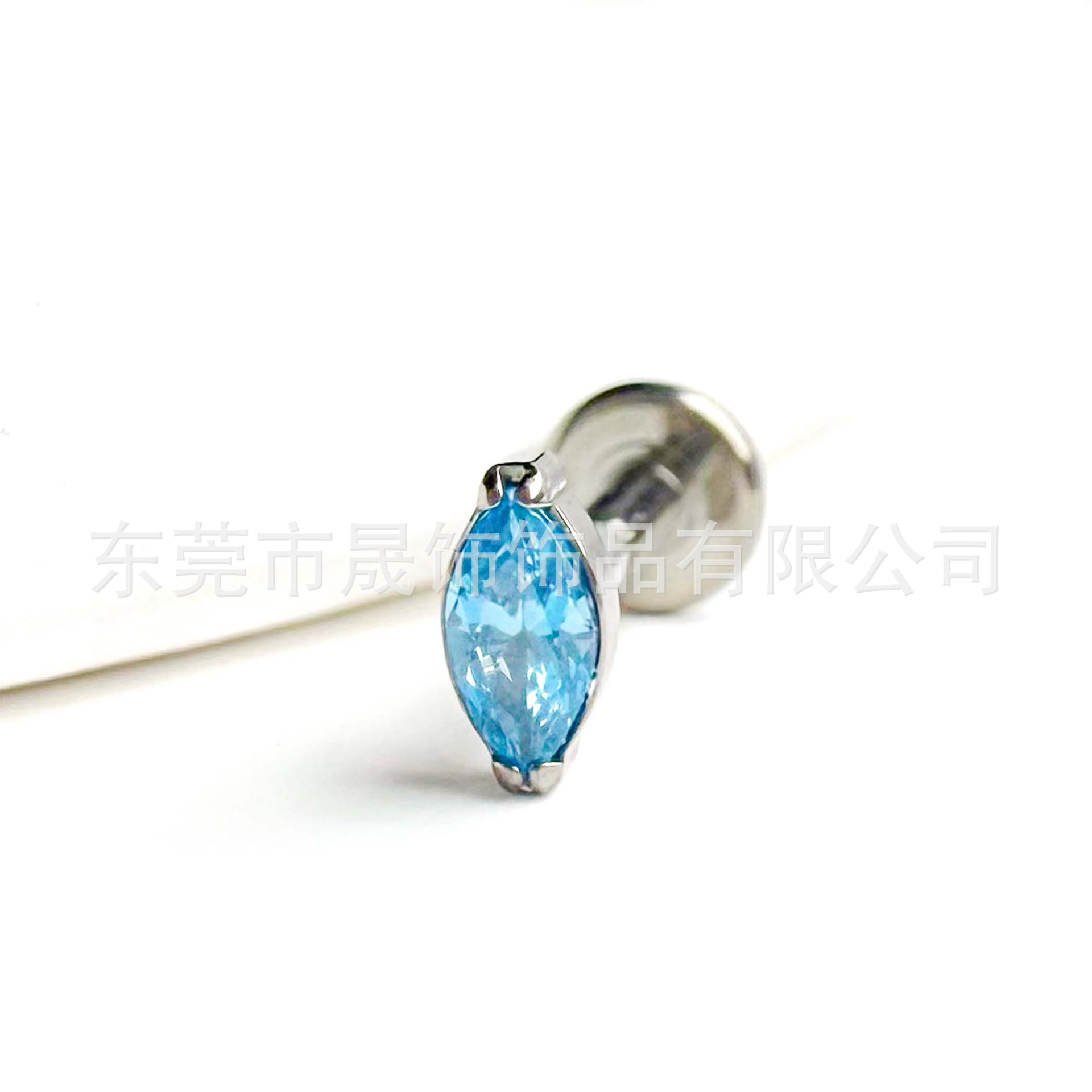 F136 Titanium 马眼 Labret Stud Ear Stud Cubic Zirconia Helix Cartilage Stud G23 Implant Grade Titanium 人体 Piercing Jewelry Ear 饰穿孔