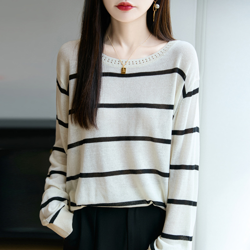 秋新款精纺羊毛圆领针织衫长袖毛衣女拼色条纹镂空打底衫上衣|undefined