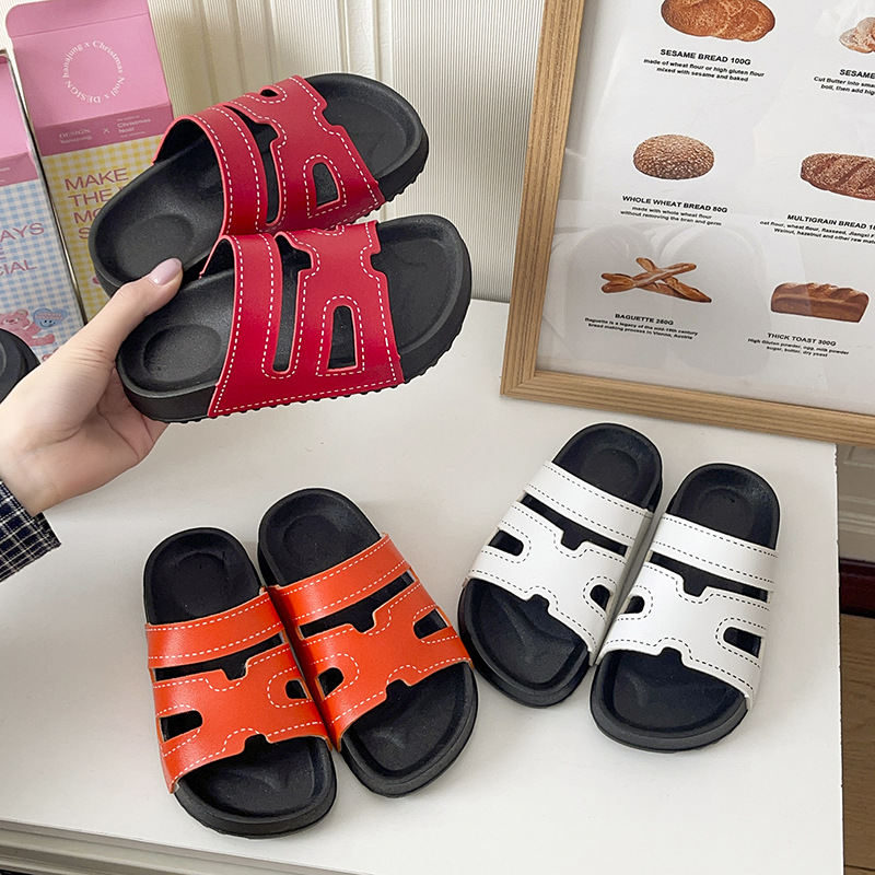Cross-Border Children's and Girls' Sandals New Korean Style Soft Sole Non-Slip Small, Medium and Large Children's Boys' Baby Beach Sandals Wholesale