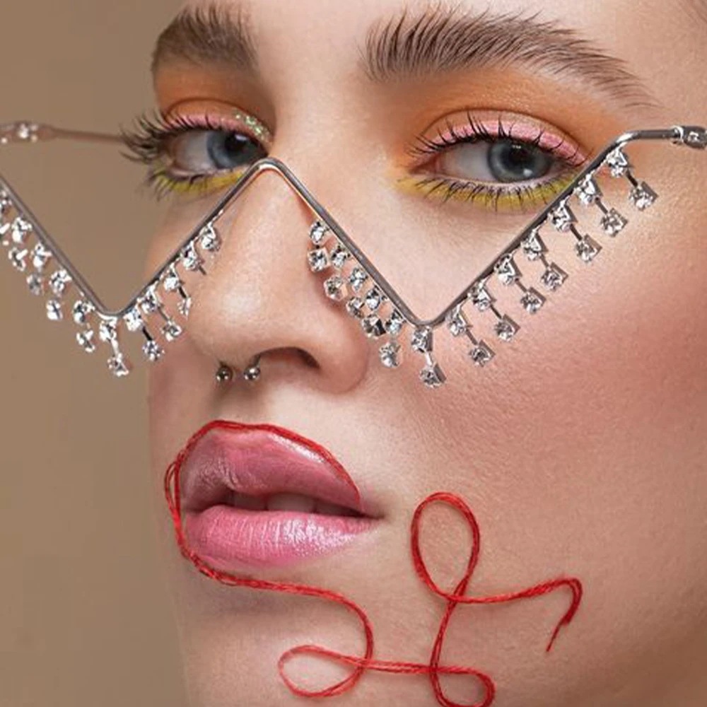 Crystal-Fashion-Tassel-Glasses
