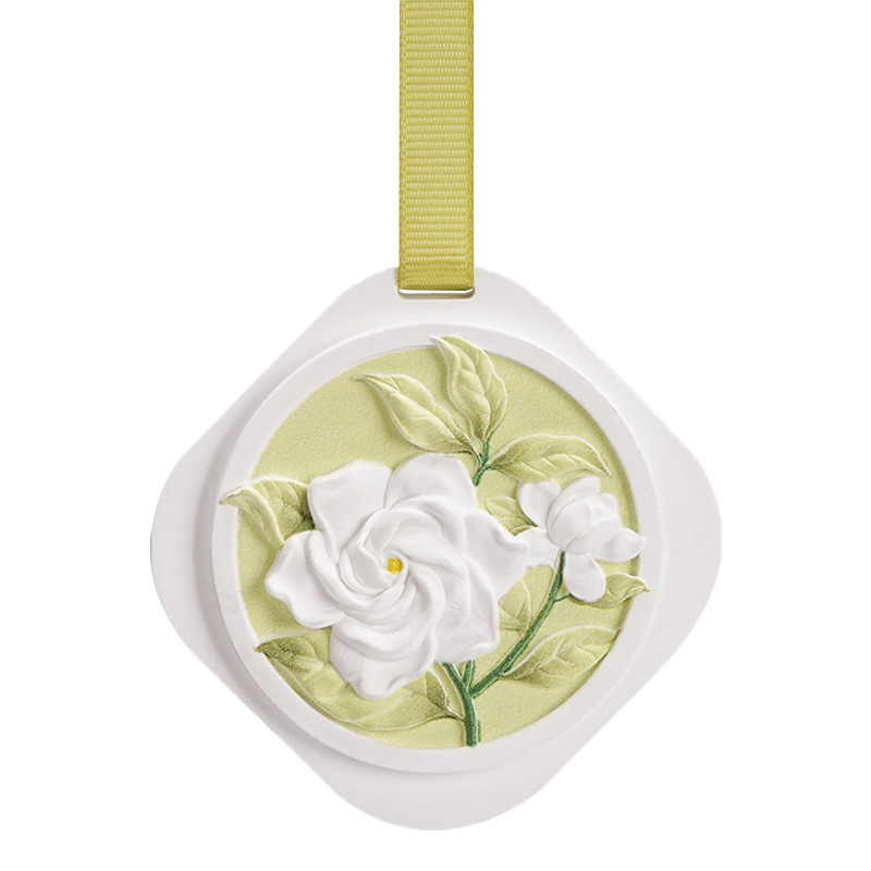 지속적인 향수 자동차 펜던트 석고 향수 조각 자동차 장식 제품 맞춤형 틈새 하이 엔드 자동차 인테리어 장식품