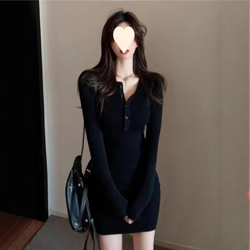 法式黑色收腰包臀连衣裙女秋冬新款纯欲辣妹针织显瘦打底裙子|undefined