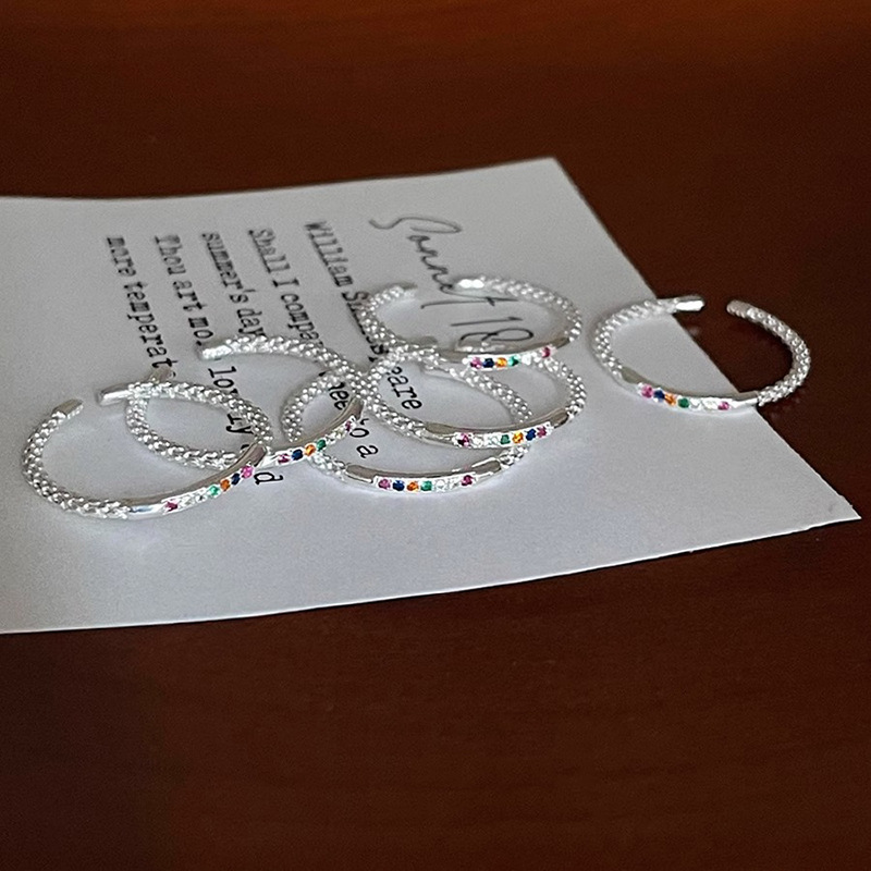 Anello impilabile stile coreano per donna con pietre colorate_voghion.com