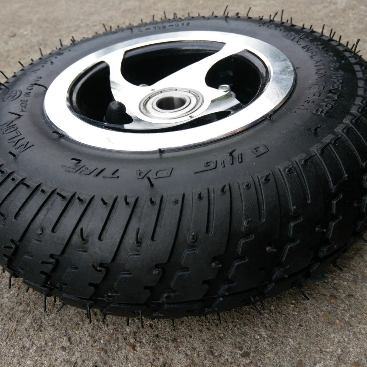 Старые скутерные шины колеса 2.80/2.50-4 надувные шины шины алюминиевые диски полный комплект